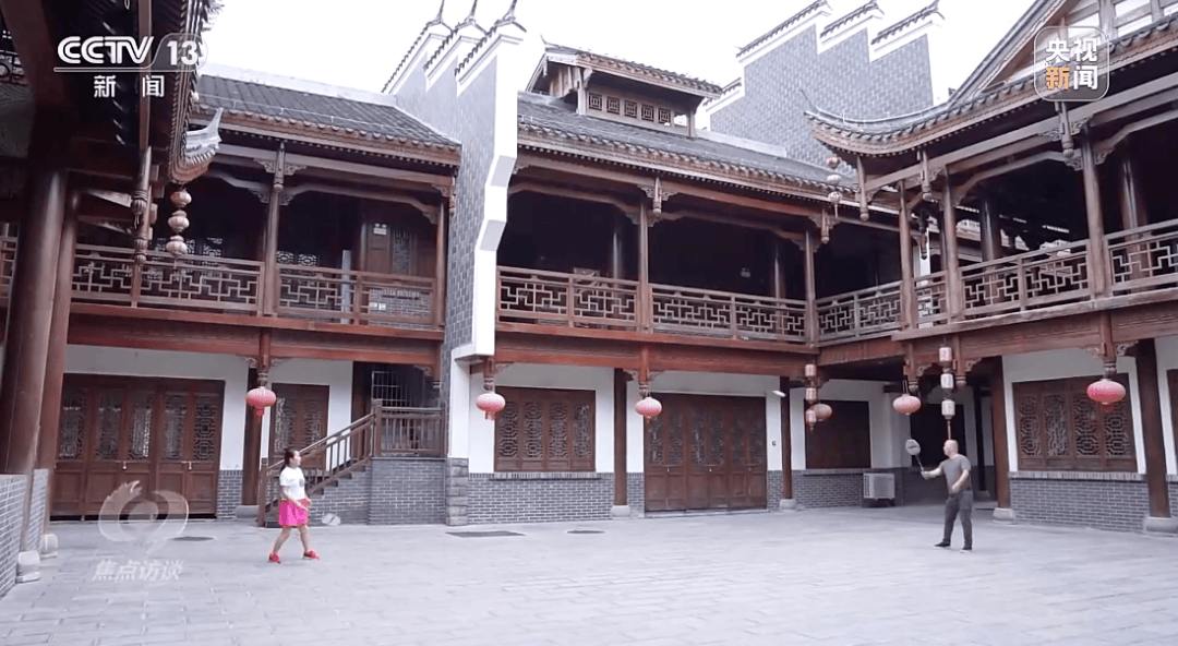 “决策失误”亏损超10亿元! 谁来担责?如何整改?