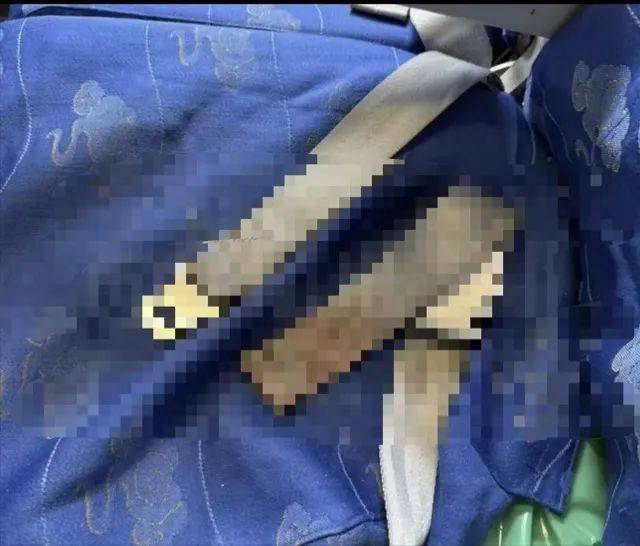 航班起飞前16岁独行女孩产下婴儿?机场人员急救送医,多方回应