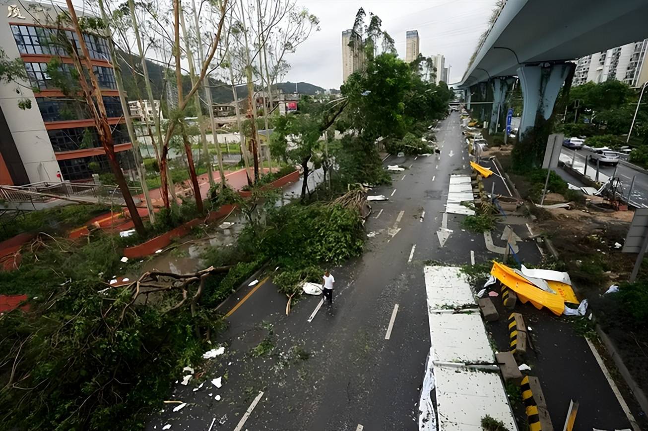 金门等地出现异动,台军宣称可直接袭击大陆军港,岛内突发爆炸声