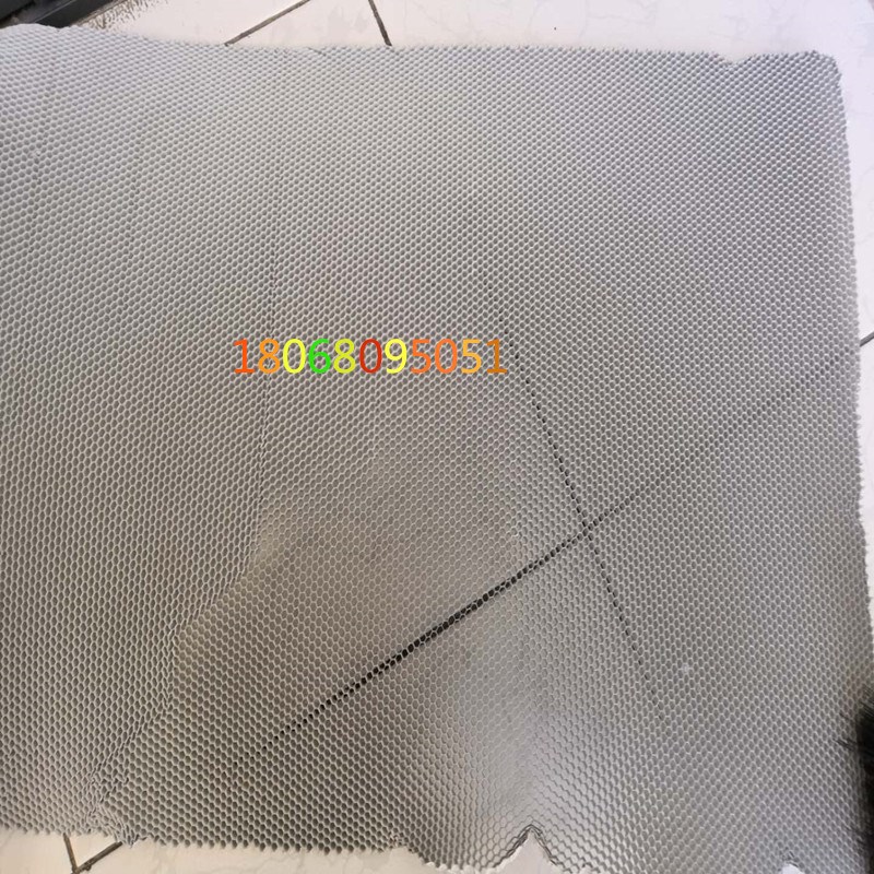 U网(u钙网文字头像设计)